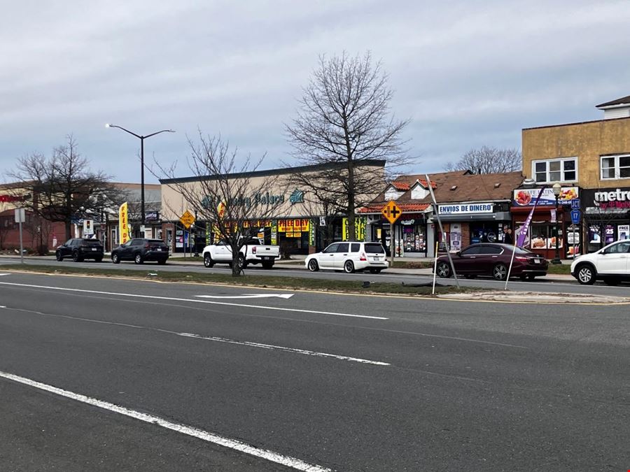 28-40 E Suffolk Ave