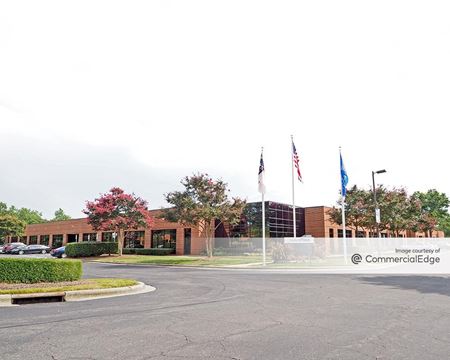 Office space for Rent at Airport Plaza in Charlotte