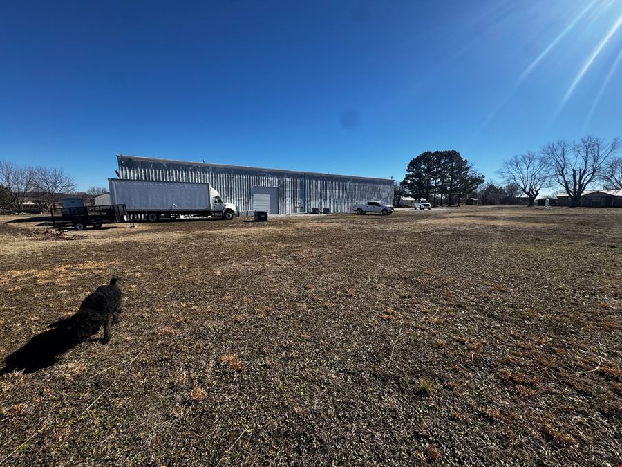 8984 CARRIE SMITH SPRINGDALE, AR 72672