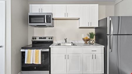 119 W 39th St