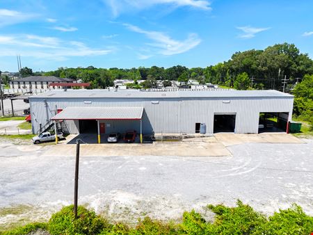 Airline Hwy Office/ Warehouse with Drive-Thru Access and Yard