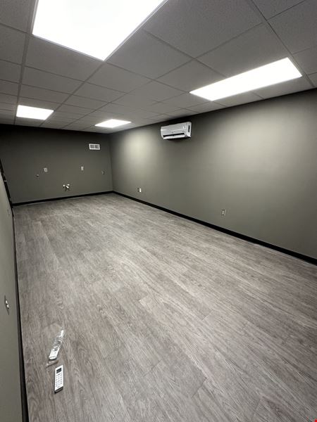 6,000 sq. ft. Office / Warehouse