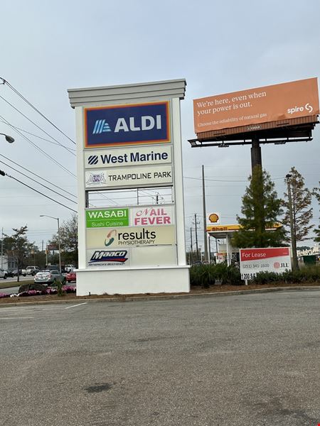 Retail space for Rent at Metro Center - Retail Space for Lease in Mobile