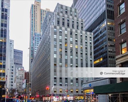 Retail space for Rent at Water Street Plaza in New York