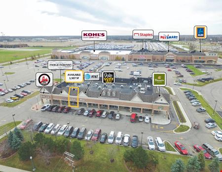 Commercial space at Heritage Park Shopping Center in Grand Blanc