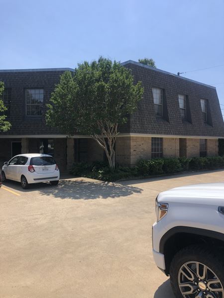 Office space for Rent at Southridge Ct. Office/Medical Building in Hurst