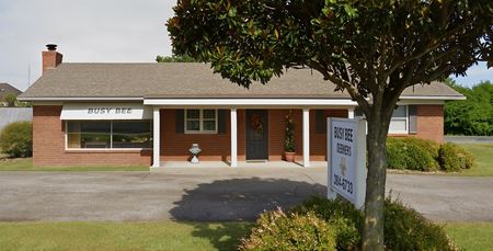 Retail space for Sale at 7063 Swinnea Road, Southaven, MS in Southaven