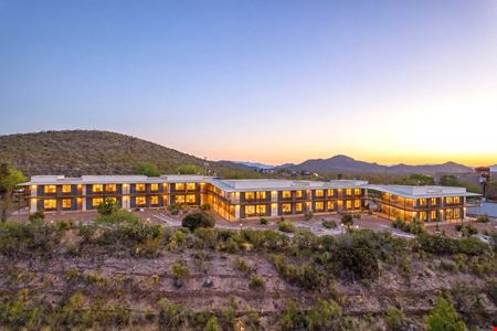 Tombstone Lookout Lodge