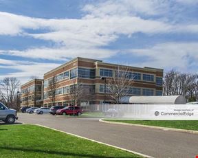 Stone Manor Corporate Center - 2800 Kelly Road