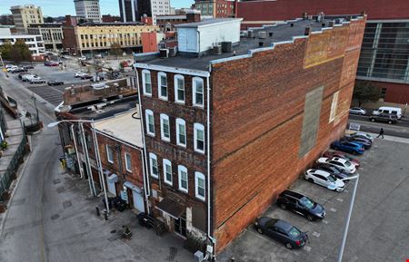 135 W Salem