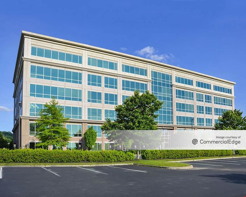 Highwoods Office Park - Cool Springs IV