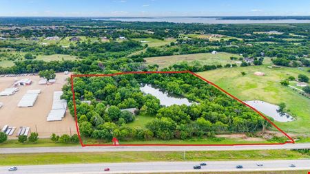 519 E US Hwy 80