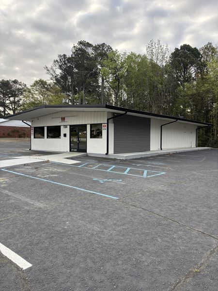 Retail space for Rent at 1304 Williamston Rd in Anderson