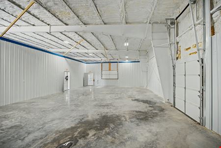 24,800 SF - 5 Paved Acres - Interstate 55