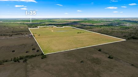 VacantLand space for Sale at Solana Ranch Rd in Salado