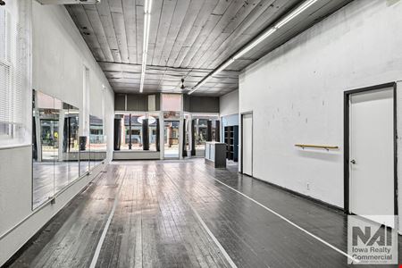 113 E Main St