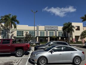 Sportsman's Warehouse Sublease | Naples Centre Village