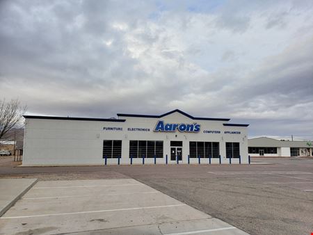 Retail space for Sale at 7,000+- sf Retail Showroom Along N. California St. in Socorro, NM in Socorro