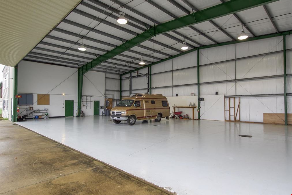 Port Townsend Airport Hangar, Pilots Lounge, and Shop 