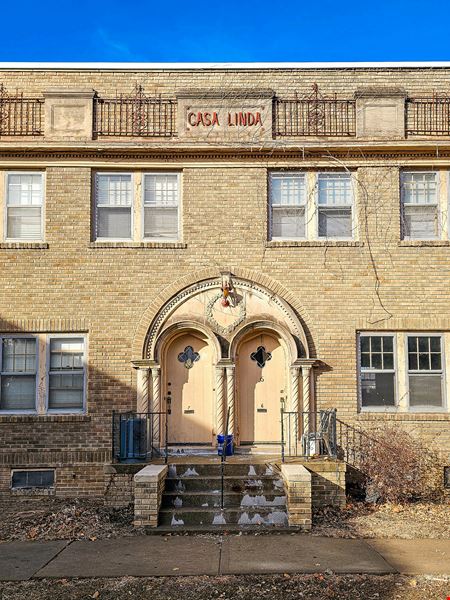 Casa Linda Townhomes