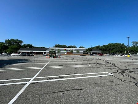 Providence, RI - Stop & Shop Plaza Manton Ave