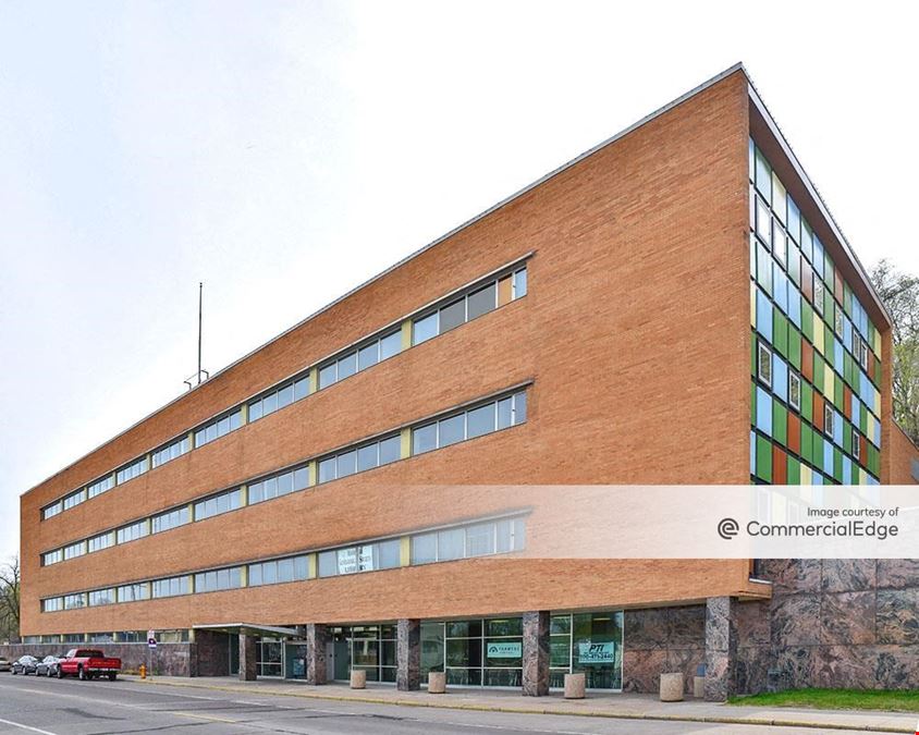 CO-OP Business Center - 1185 Concord Street North