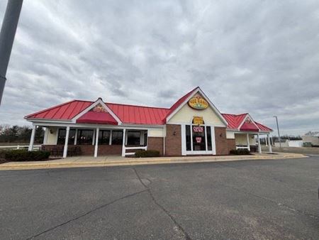 Retail space for Sale at 15421 N US HWY 27 in Marshall