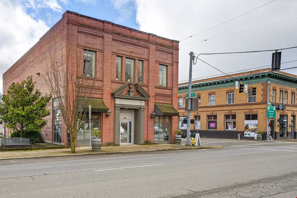 700 E 1st Street