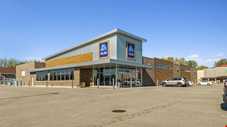 Retail space for Sale at Aldi in Suamico