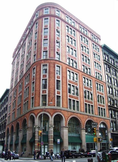 Commercial space at 900 Broadway in New York
