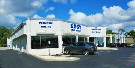 Office space for Rent at Showroom/Office/Warehouse in Fort Myers