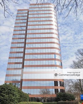 Atlanta Galleria Office Park - Galleria 200
