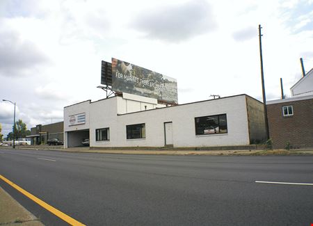6,379 SF Owner Occupant/Flex Building