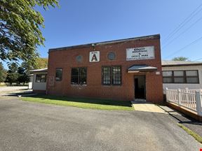 6 N Maple Ave