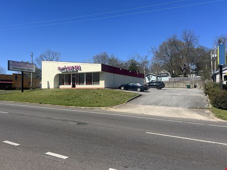 Commercial space at Moon's Day Spa in Bessemer