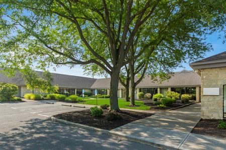 Office space for Rent at 4015-4059 W Dublin-Granville Rd Dublin, OH 43017 in Dublin