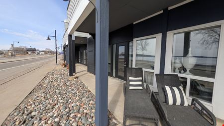 Shoreline Drive Retail