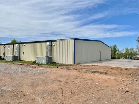 Industrial space for Rent at 5909 Aero Dr in Tuttle