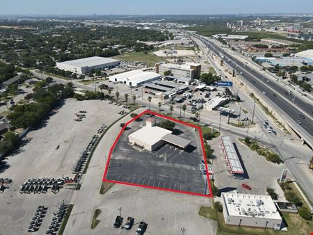IH 35 Building For Sale