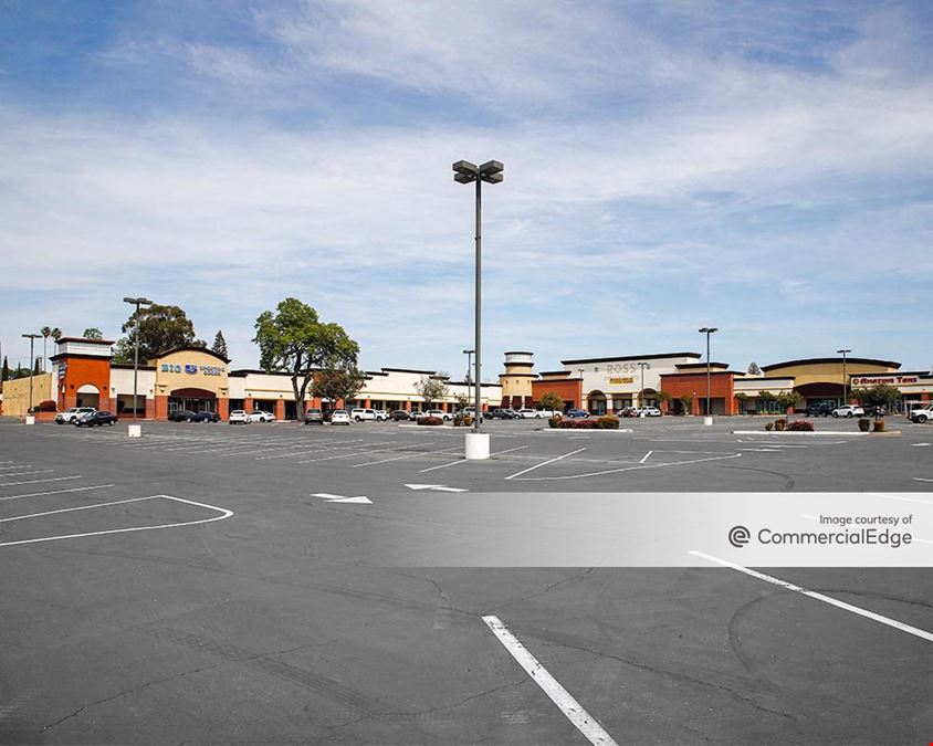 Crestview Village Shopping Center