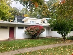 802 W Iowa St