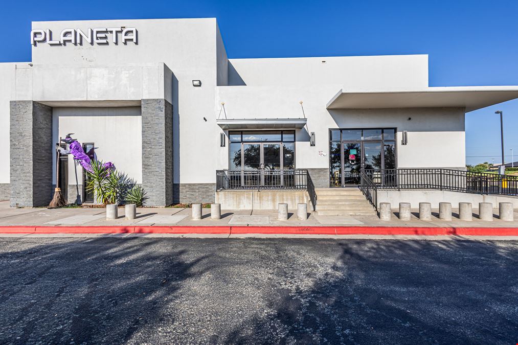 2331 Endeavor Drive, Laredo, TX 78041