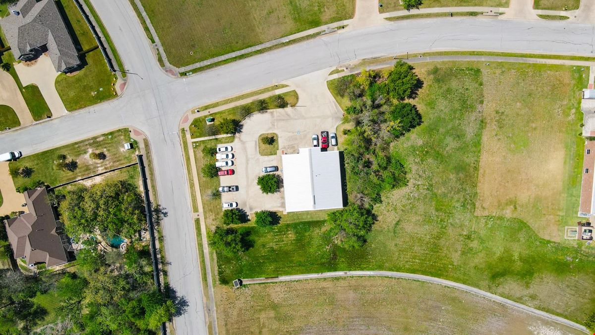 2131 W Briargate Dr