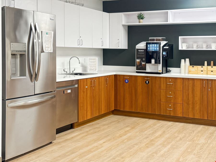 Regus - Las Vegas - Convention Center Dr