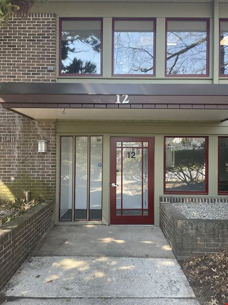 Medical/Office Suite For Lease