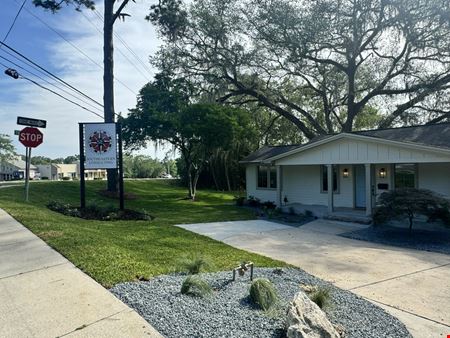 1549 Colonial Dr