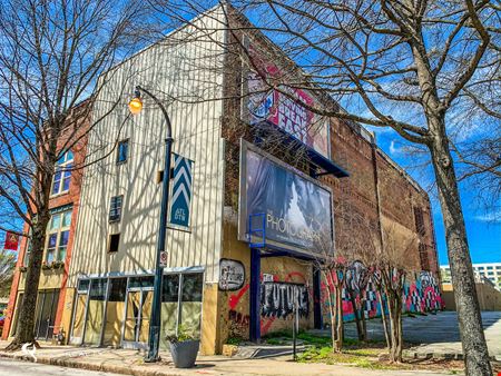 Downtown Atlanta Peachtree Street Building |  ±3,300 SF – ±10,000 SF