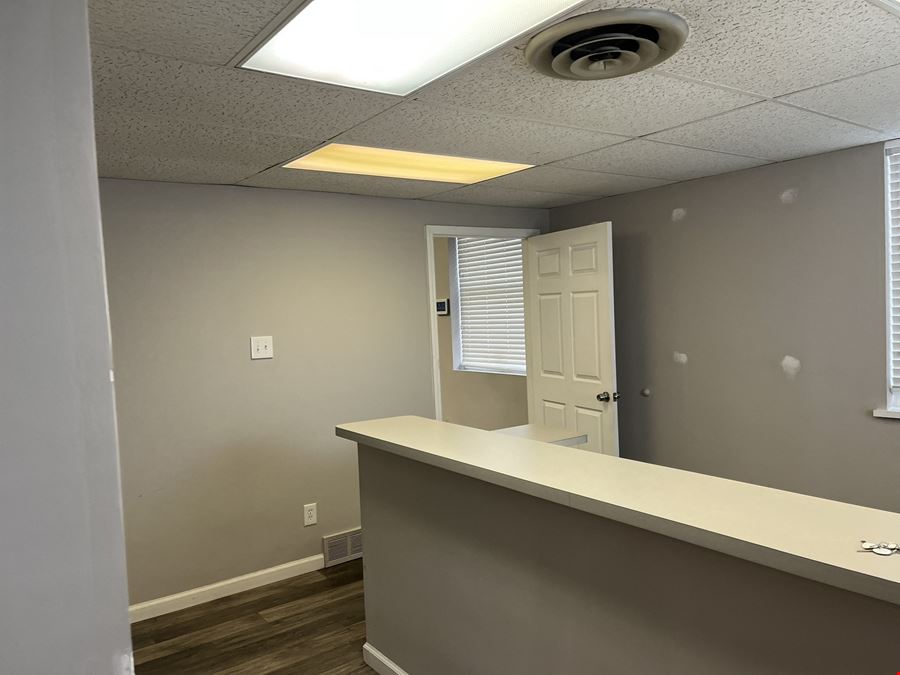 2241 Hilton