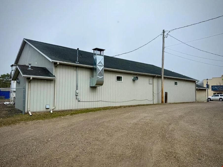 207 N Main St