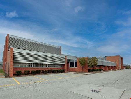 Industrial space for Rent at 2800 W. Fourteen Mile in Royal Oak